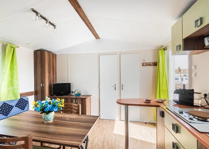 Apart Otel Il Borgo 4*